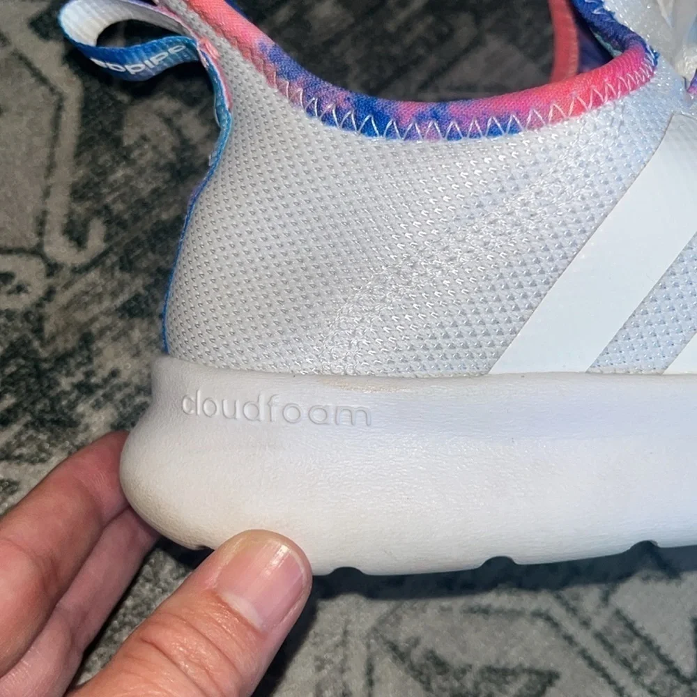 Adidas women’s CLOUDFOAM PURE 2.0 WHITE ACID RED size 9.5